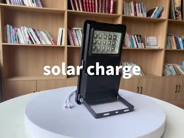 پروژکتور سیار خورشیدی قابل حمل با دو لامپ و پنل خورشیدی جداشونده LED مجزا GDTIMES مدل GD_07A | روشنایی و شارژ در هر شرایطی مناسب برای شرایط اضطراری