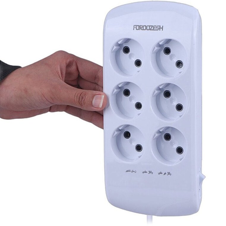 محافظ برق دیجیتال 6 خانه ارت‌دار صوتی تصویری لوتوس فروزش مدل LT600D با کابل 1.8 متری